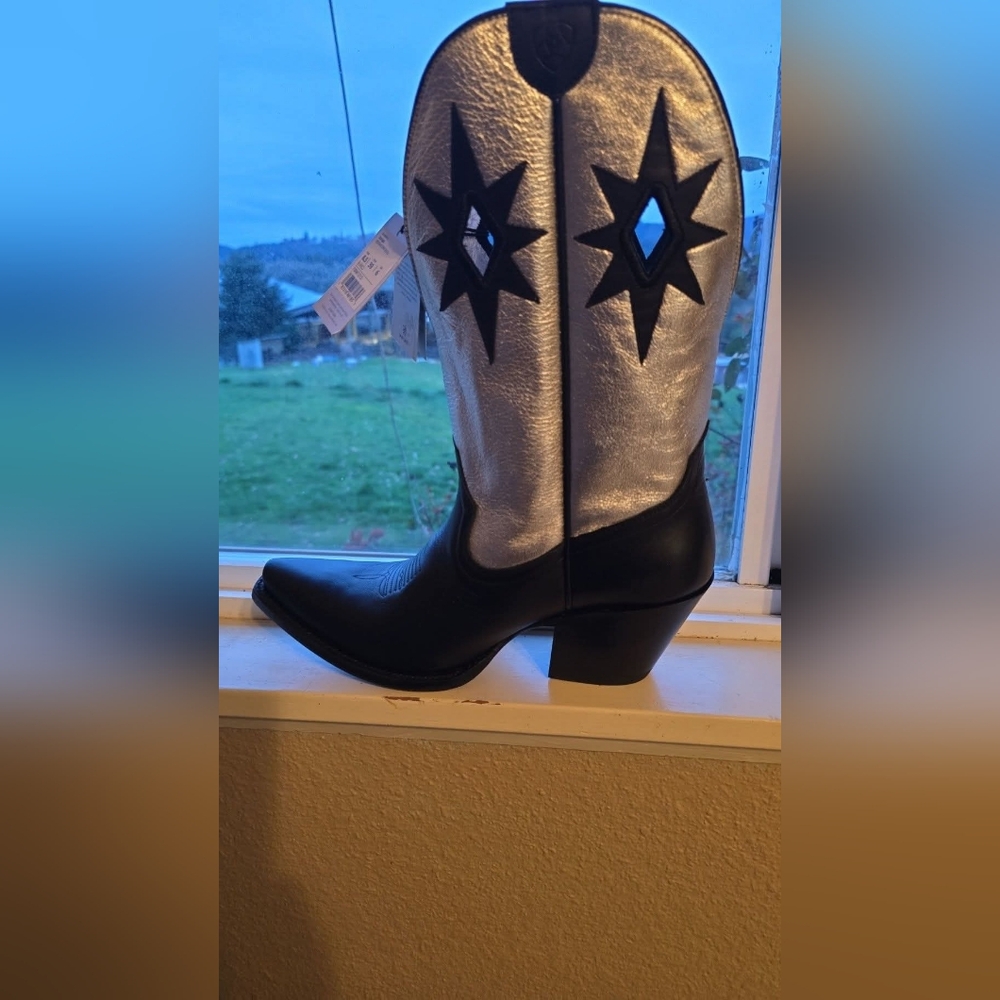 Ariat Silver and Black Star Heeled Boots